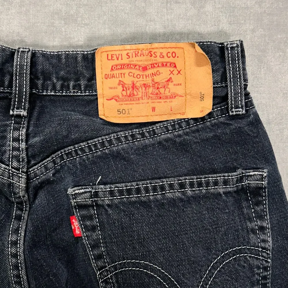 Vintage Y2K Levis 501 XX Jeans Dark Wash Mens 30x31 2003 Made in Mexico
